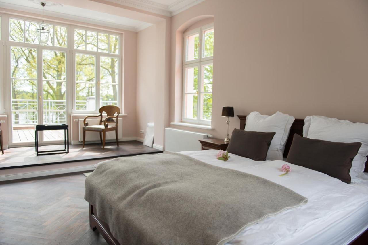 Herrenhaus Roeddelin Templin Extérieur photo