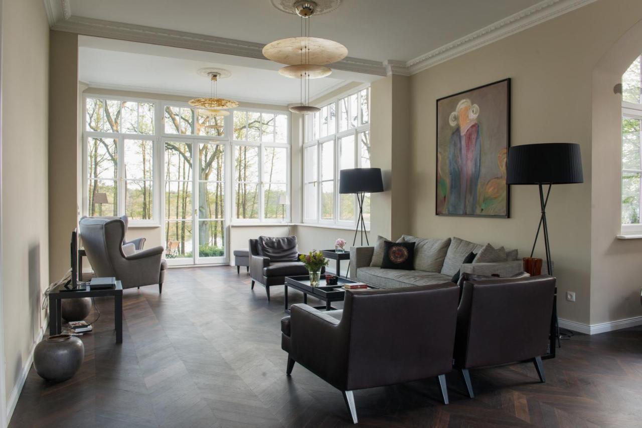 Herrenhaus Roeddelin Templin Extérieur photo
