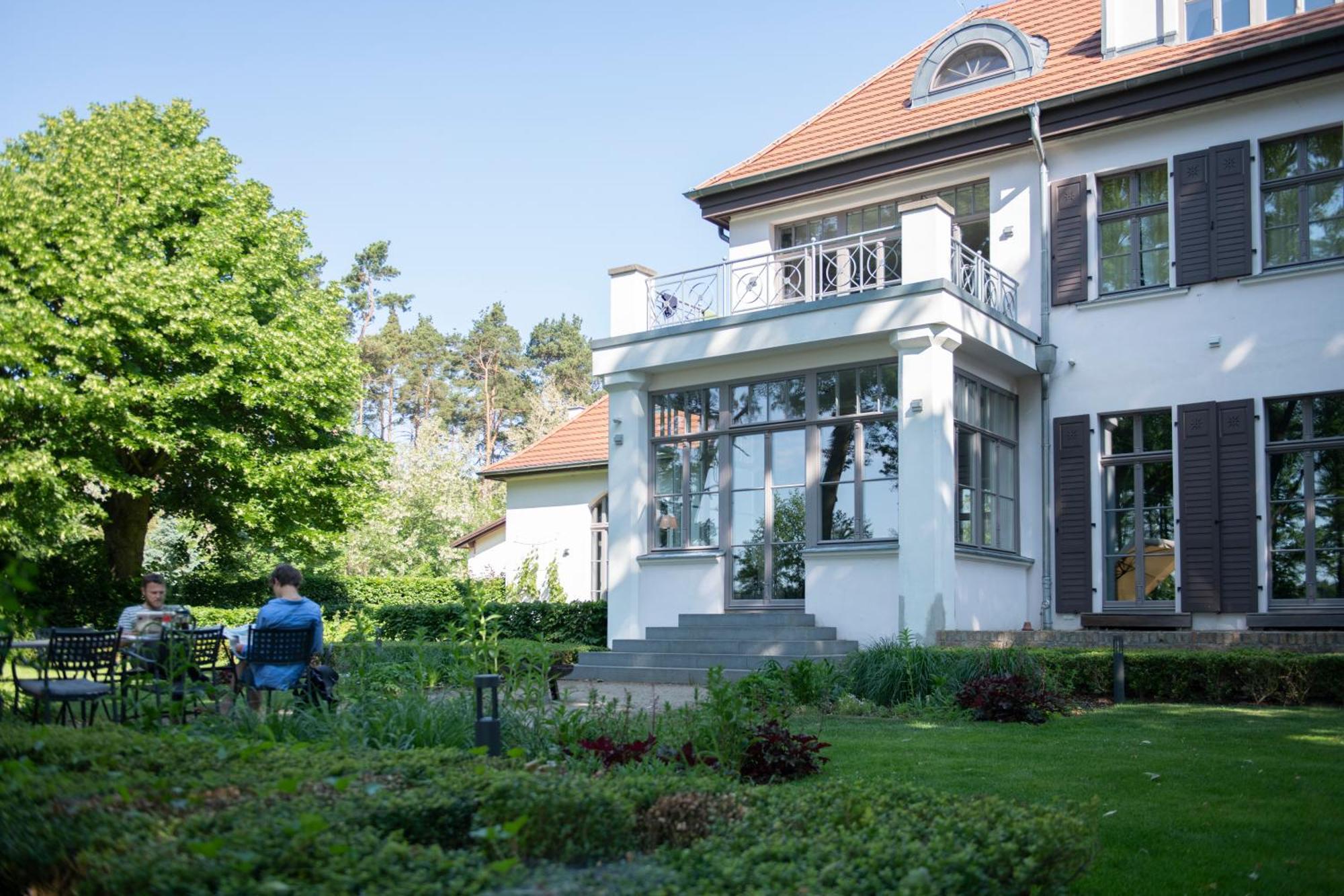 Herrenhaus Roeddelin Templin Extérieur photo